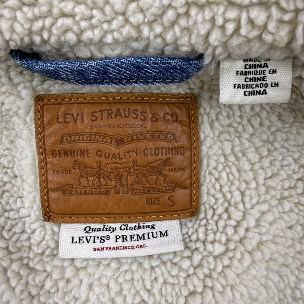 Levis Jacket Mens Small Blue Denim Sherpa Lined Trucker Type III Snap Button - Picture 12 of 16